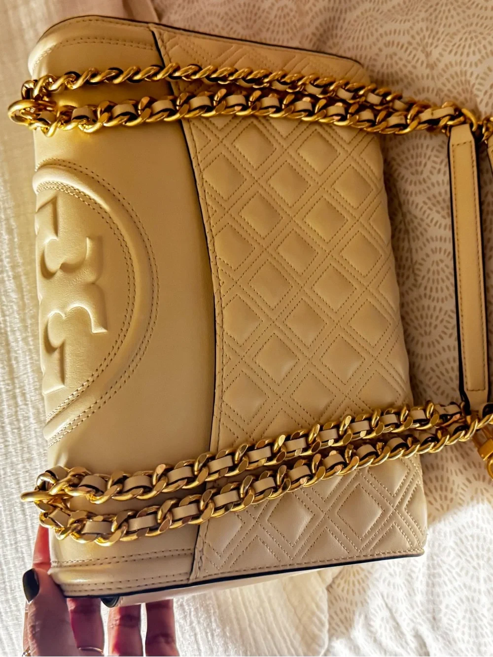Tory Burch Cream Leather Chain Shoulder Bag with Gold Hardware